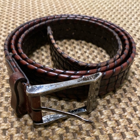 Genuine Leather With Bonded Lacing - Picture 8 of 15